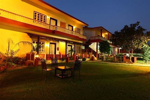סוואי מדופור Tiger Safari Resort מראה חיצוני תמונה